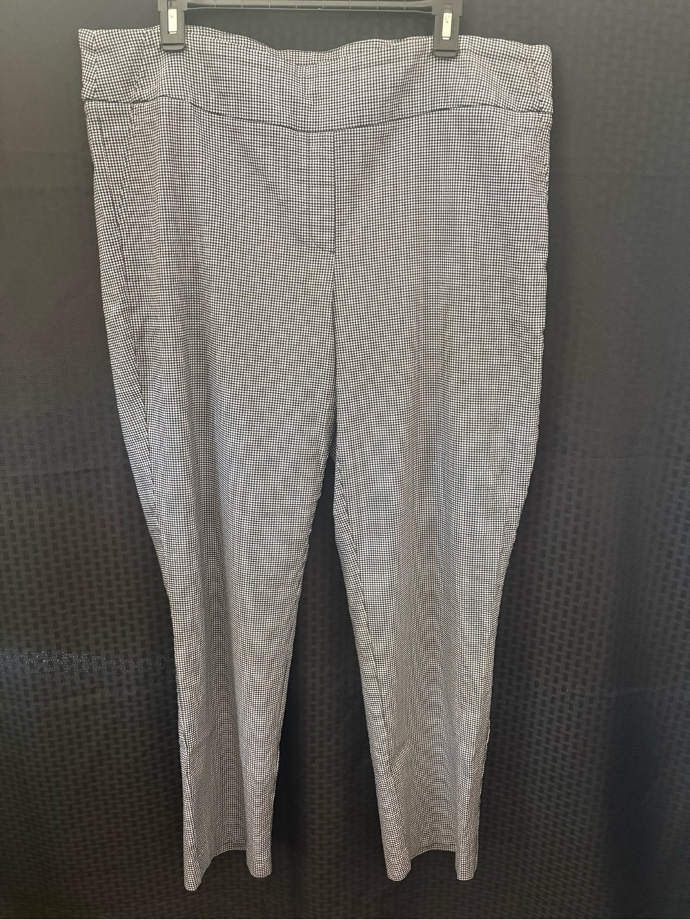 Hilary Radley Black & White Micro-Check Straight Leg Pants